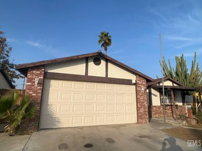 4704 Country Wood Ln, Bakersfield, CA, 93313