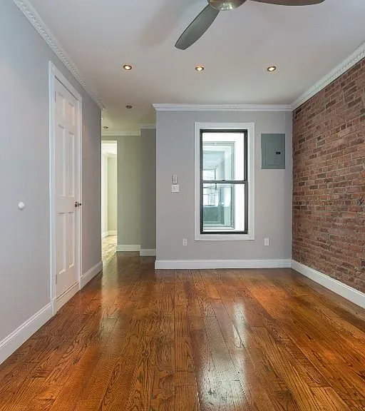 438 W 52nd St #7CR — Photo 7