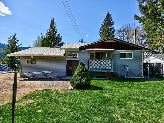 2nd image of 1029 Raft River Rd