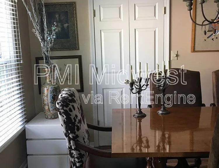 7569 Cherryhill Dr — Photo 5
