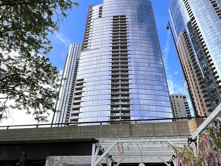 450 E Waterside Dr #407 — Photo 6