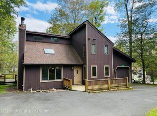 7165 Susquehanna Dr, Tobyhanna, PA 18466