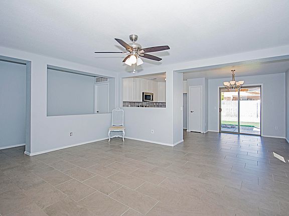 3rd image of 3030 W Lucia Dr