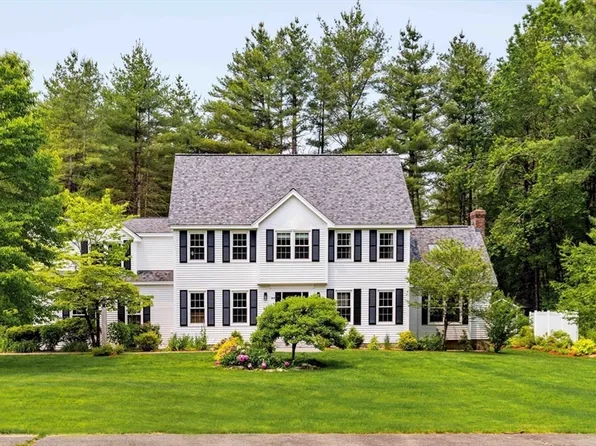 144 Meadow Ln, Boxboro, MA 01719