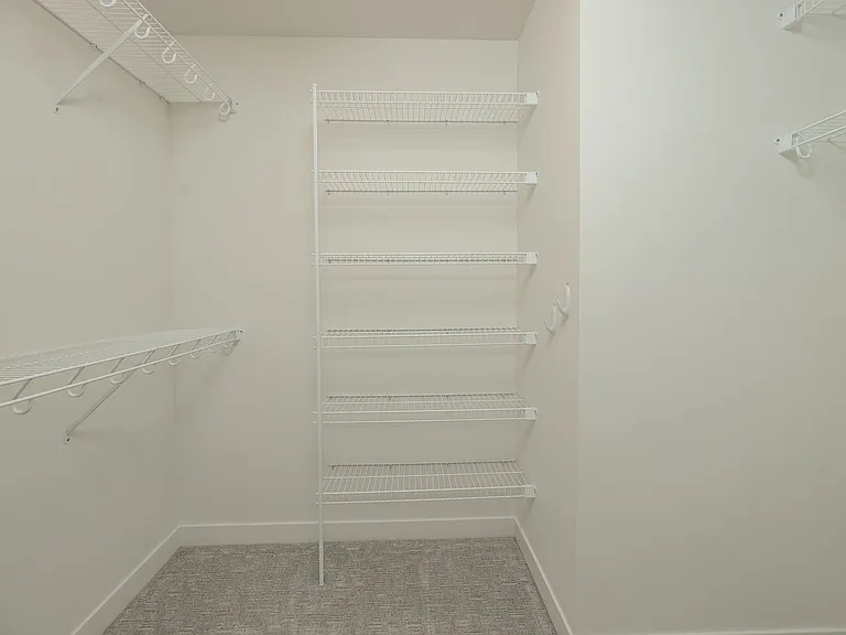 113 Fairway St — Photo 2