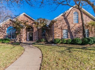 1211 Estrellas Dr, Keller, TX 76248