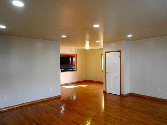 2nd image of 20526 115th Ave
