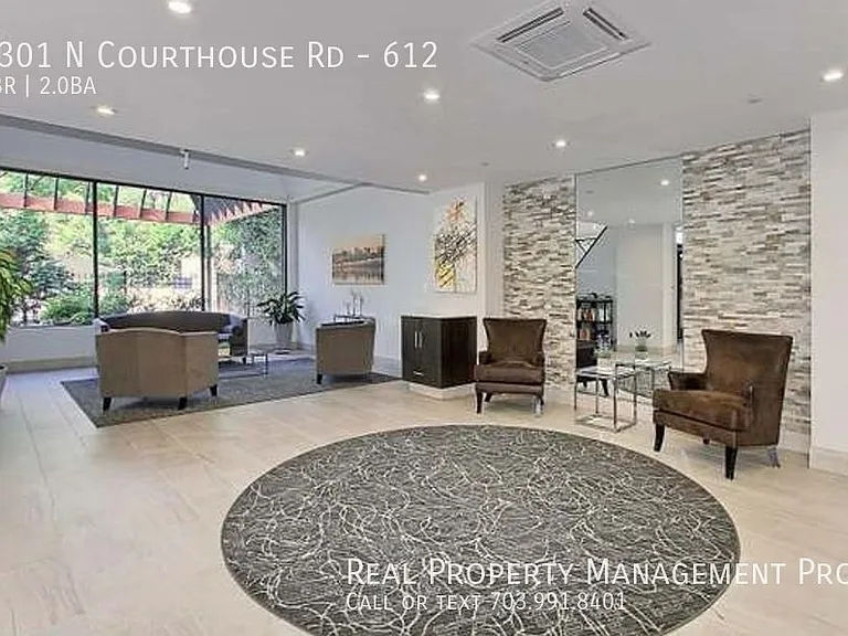 1301 N Courthouse Rd #612 — Photo 25