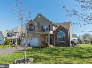 117 Casey Ln, Bensalem, PA 19020