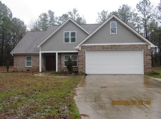 676 Riviera Rd, Starkville, MS 39759