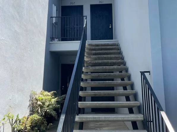 4750 Noyes St APT 202, San Diego, CA 92109