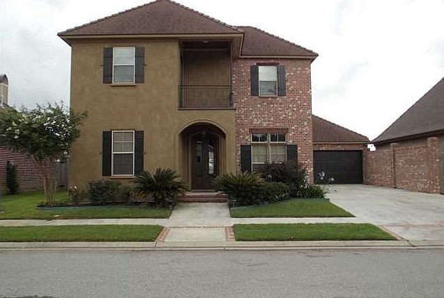 1st image of 217 Brightwood Dr