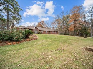 305 Dove Ridge St, Palestine, TX 75801