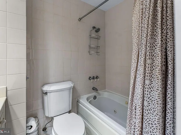 1329 Gresham Rd — Photo 26