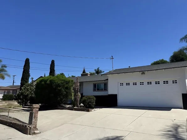 647 W California Ave, Vista, CA 92083