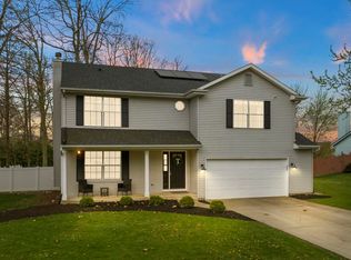 8433 Spring Forest Dr, Fort Wayne, IN 46804