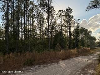 3rd image of 880 Still Rd