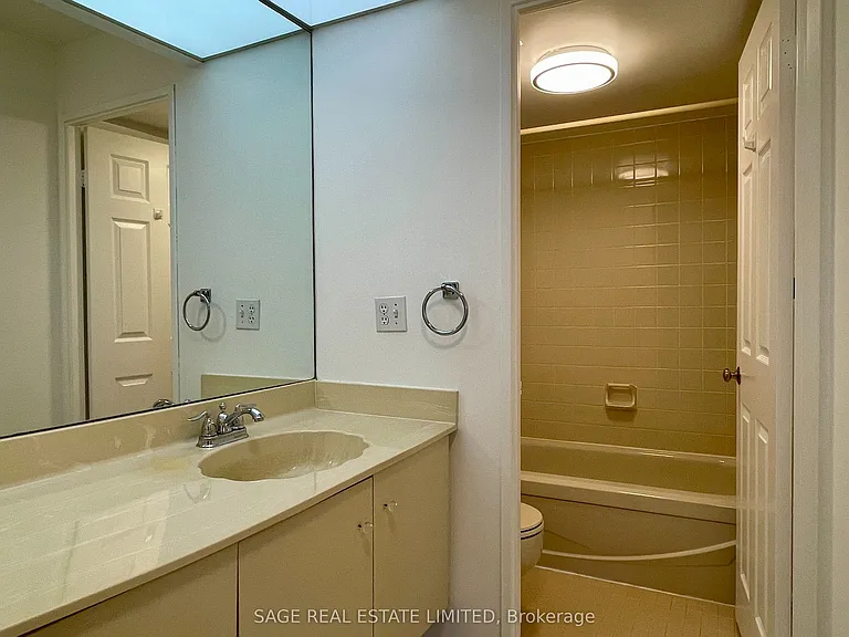 195 Saint Patrick St #704B — Photo 14