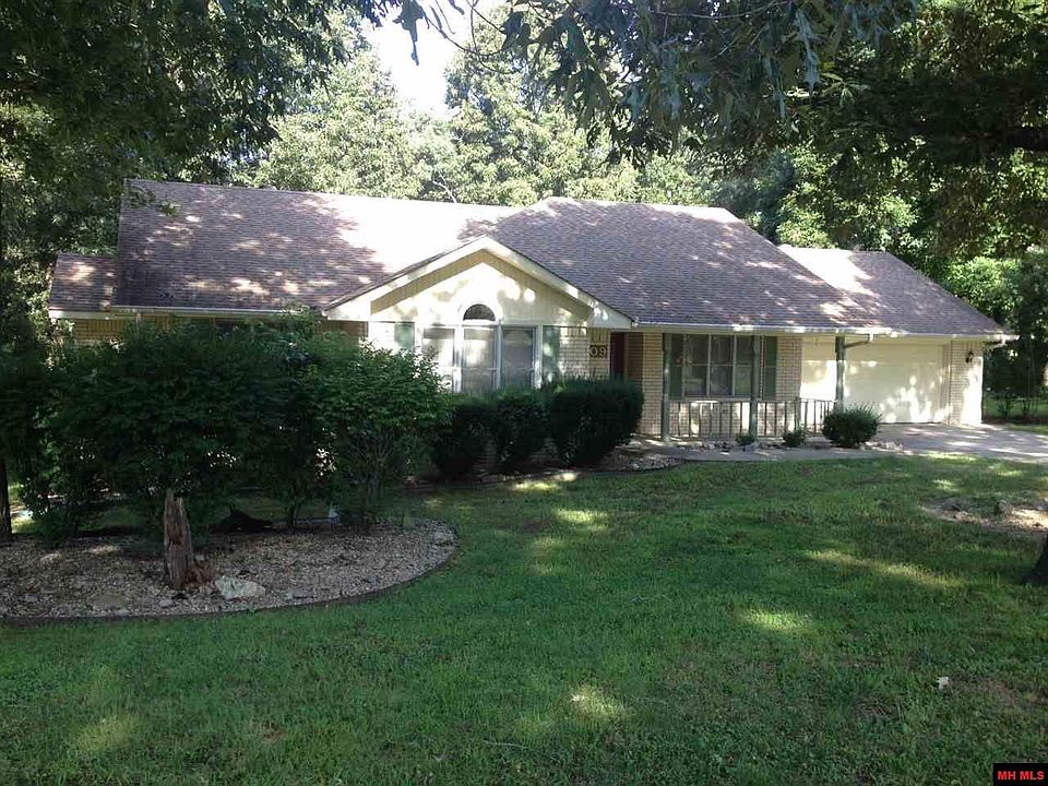 1st image of 109 Military Dr