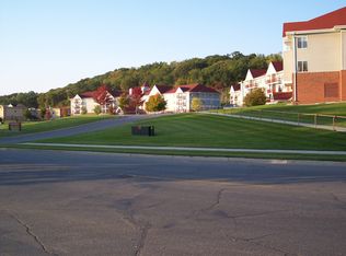 1001 N Garden St #1021-201, New Ulm, MN 56073