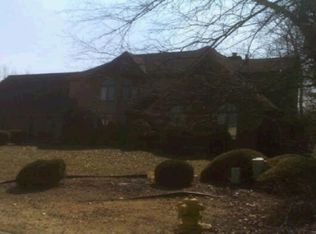3100 London Dr, Olympia Fields, IL 60461