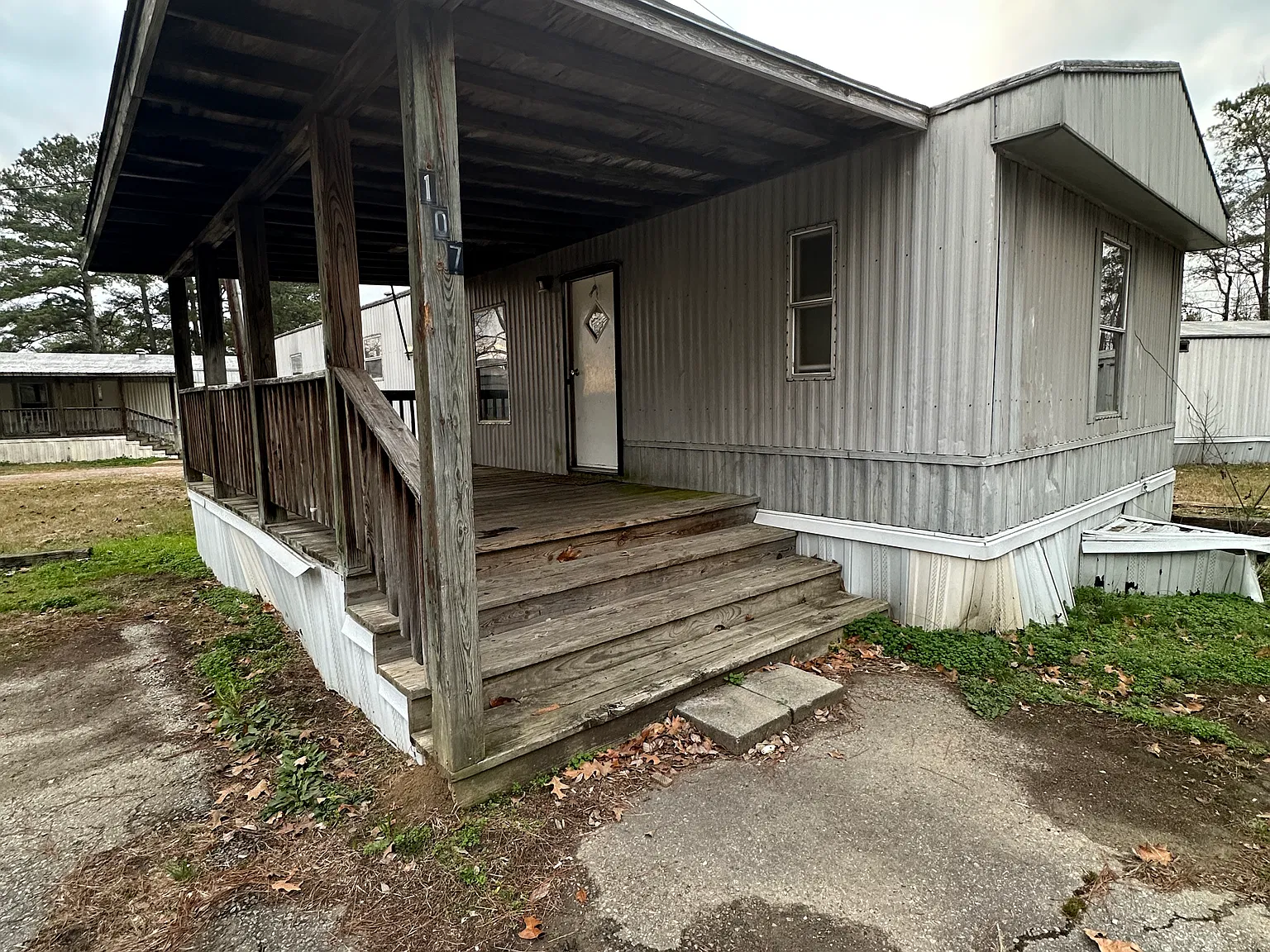 2 bed, 1050 sqft, $750 — Photo 1
