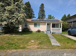 7511 37th St W, University Place, WA