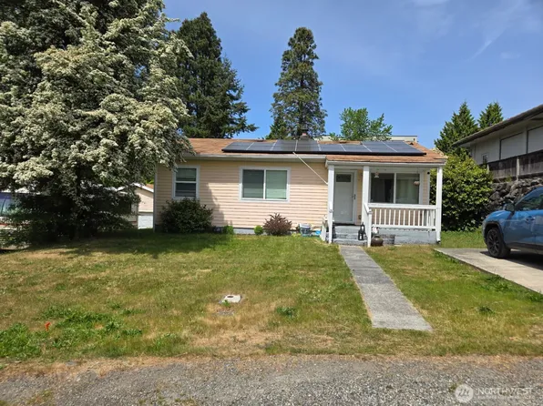 7511 37th Street W, University Place, WA 98466