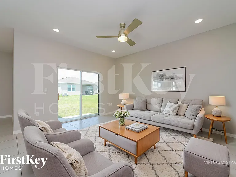 1218 Ponca Rd — Photo 5