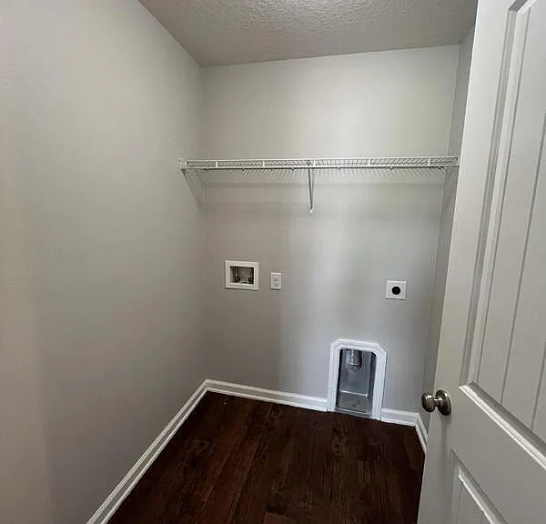 4905 Kensington Ln — Photo 28