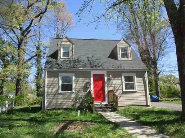 6807 Elmhurst St, District Heights, MD 20747