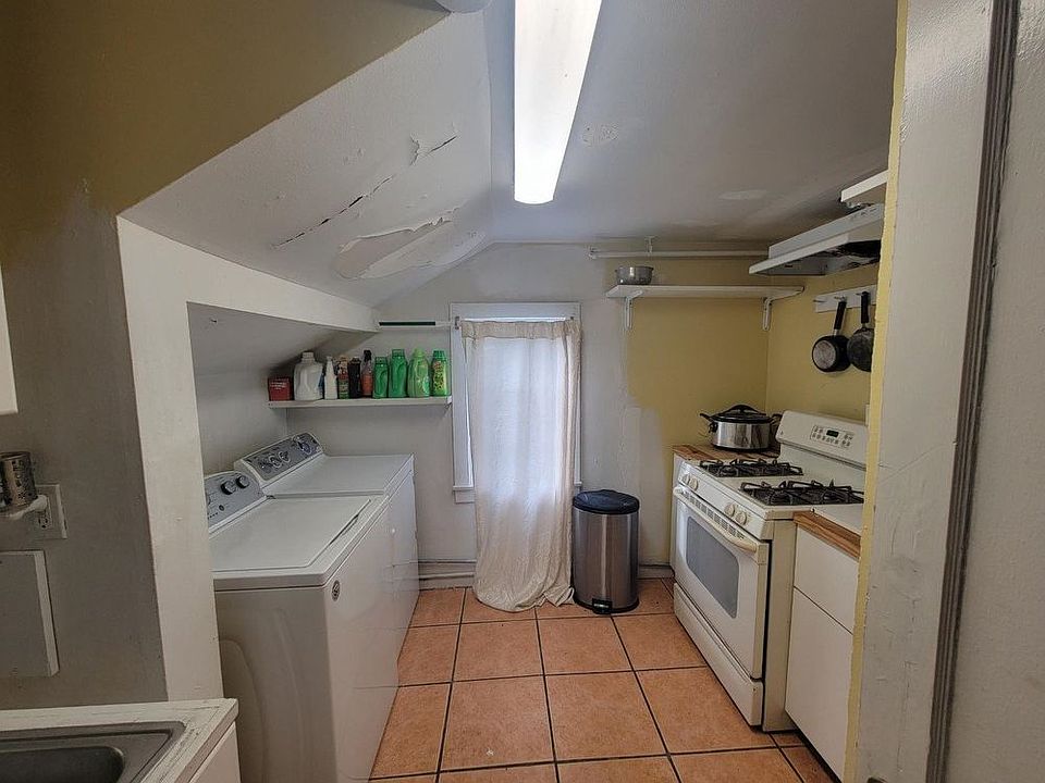 1st image of 800 Central Ave Unit B