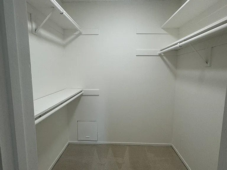 The Westwood Park Apartments — Photo 28