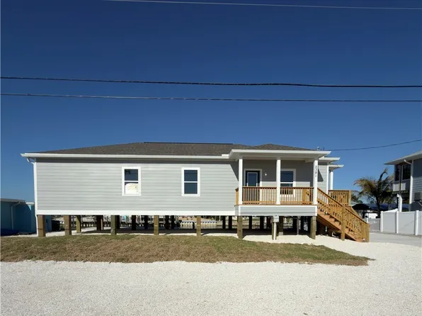 2381 Oleander St, Saint James City, FL 33956