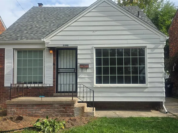 18446 Algonac St, Detroit, MI 48234