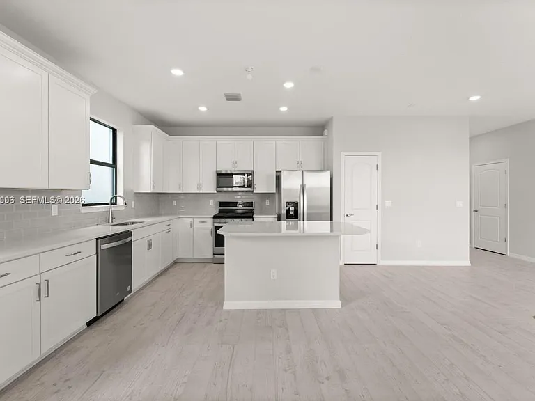 4492 Tacoma Park Dr — Photo 6