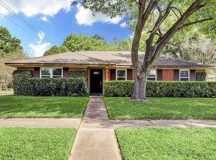 8526 Mobud Dr, Houston, TX 77036