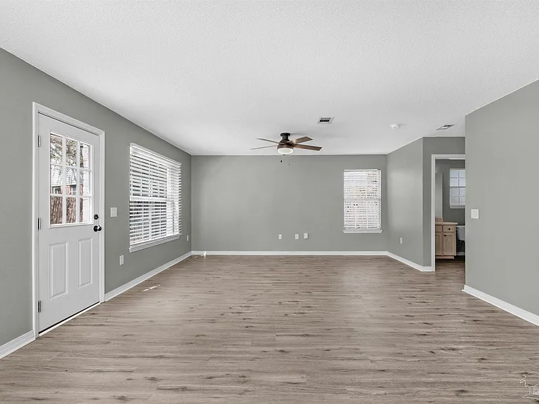 6707 Cedar Ridge Cir — Photo 11