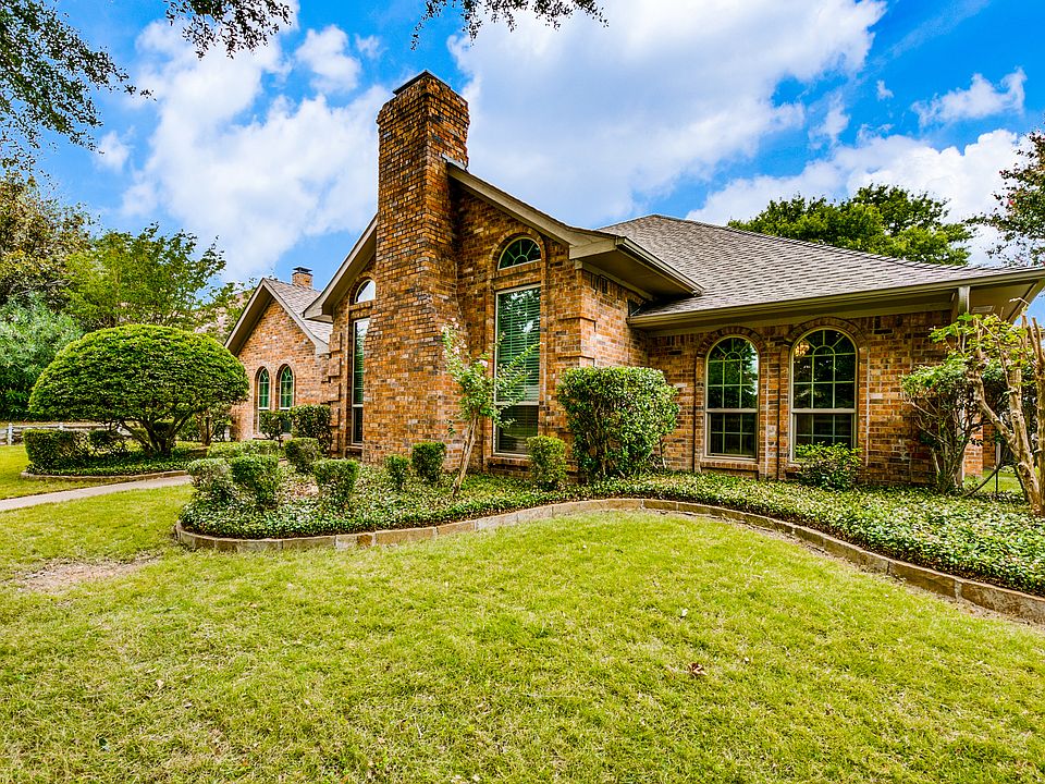 1st image of 4305 Lottie Ln