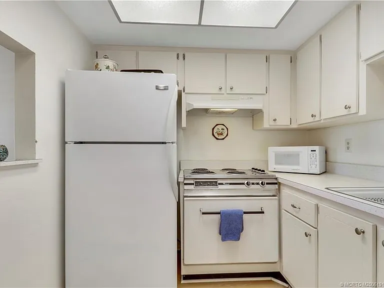 2929 SE Ocean Blvd #104-9 — Photo 13