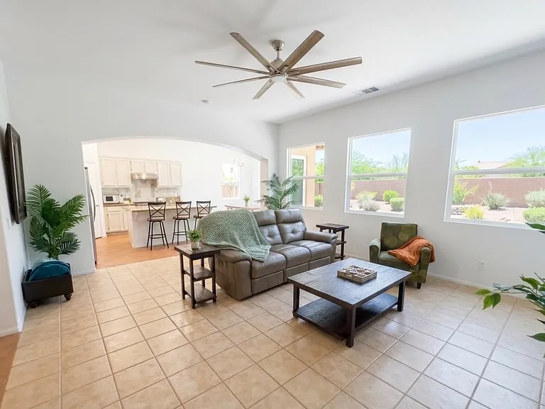 82686 Castleton Dr — Photo 4