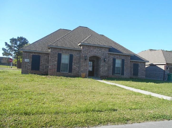 1st image of 1313 W Eagles Nest Dr