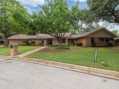 1708 Lincrest Ct, Arlington, TX, 76012