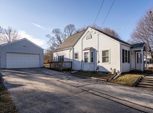 1909 Davidson Rd, Waukesha, WI 53186