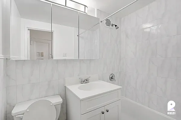 Rented by Compass | media 11