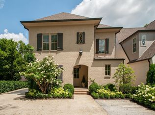 3912 Abbott Martin Rd, Nashville, TN 37215