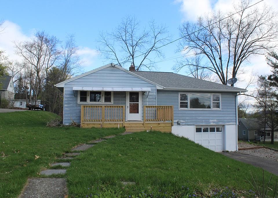 1st image of 280 W 10th St