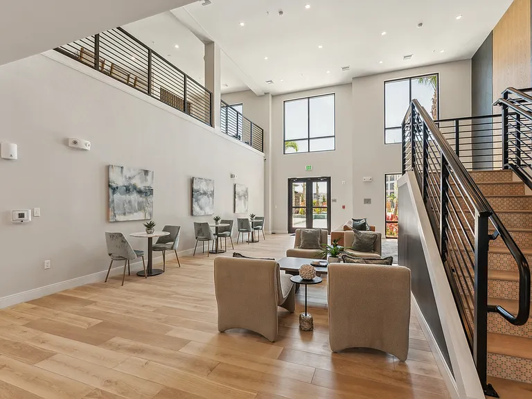 The Concord Luxury Apartments — Photo 6