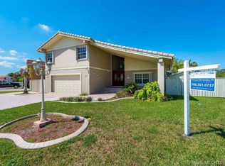 1812 SW 124th Pl #MR, Miami, FL 33175