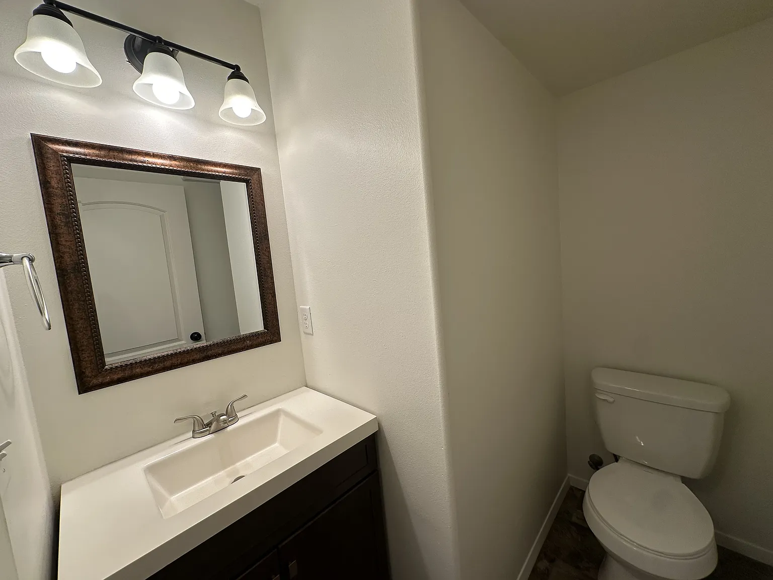 10 on Astor - 6203-3 — Photo 4